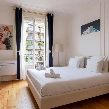 From With A View Apartment *
