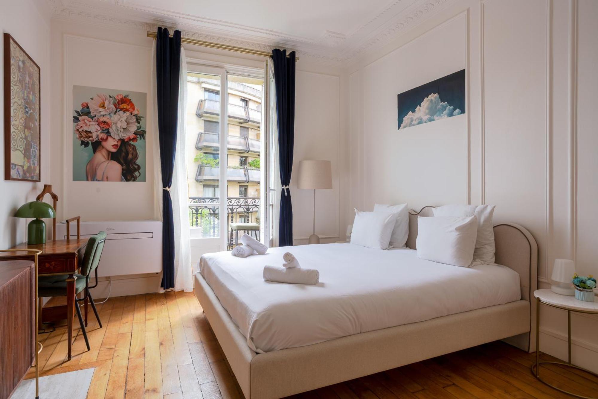 From With A View Apartment *