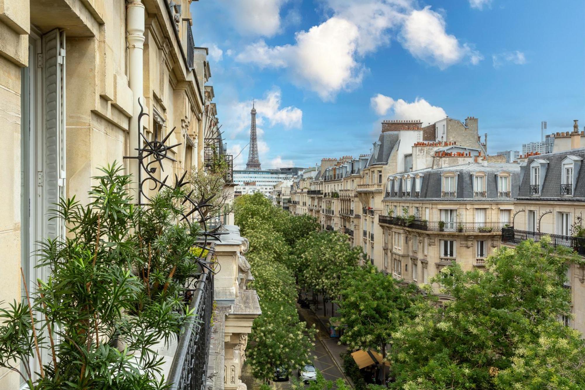 From With A View * Paris